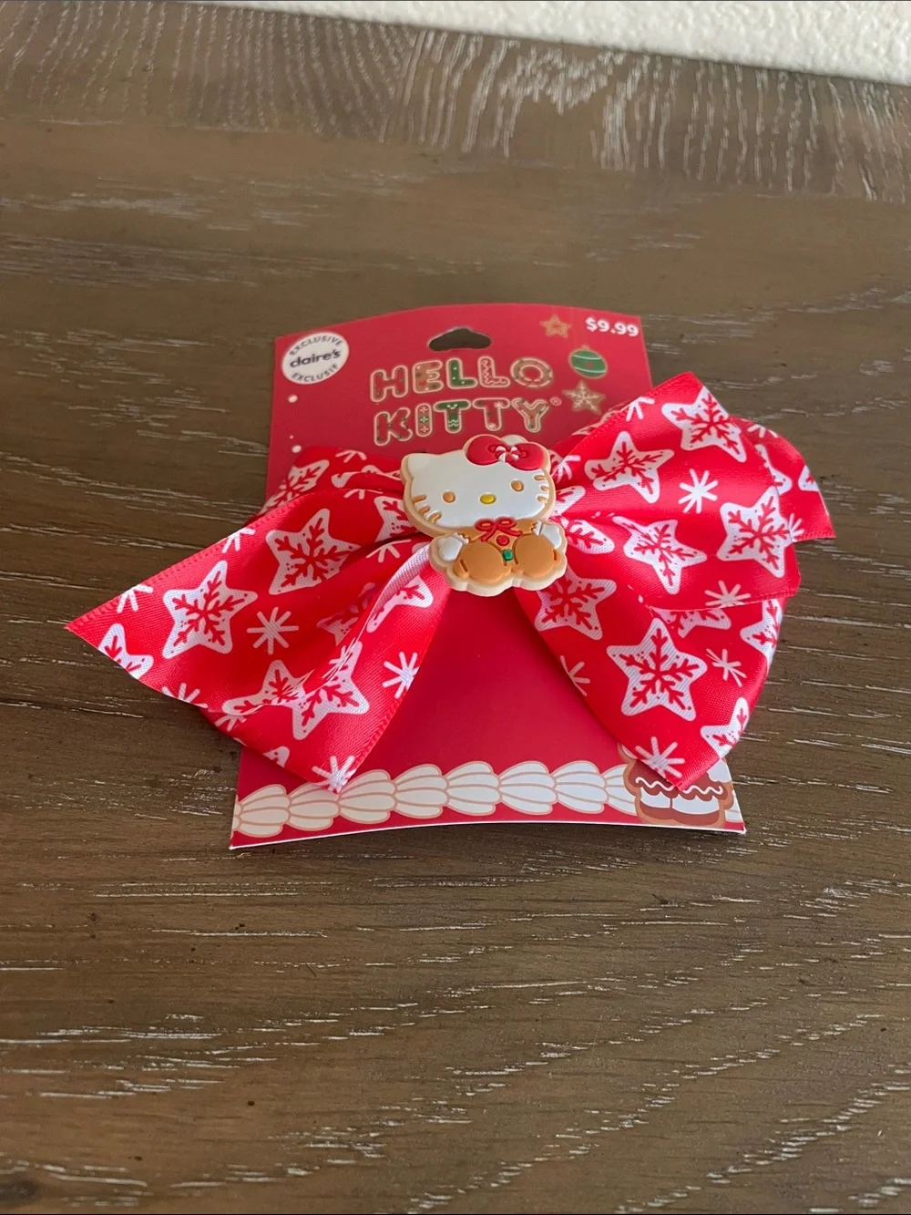 💖 Pick three $15 - Claire's Red Hello Kitty Festive Bow Hair Clip